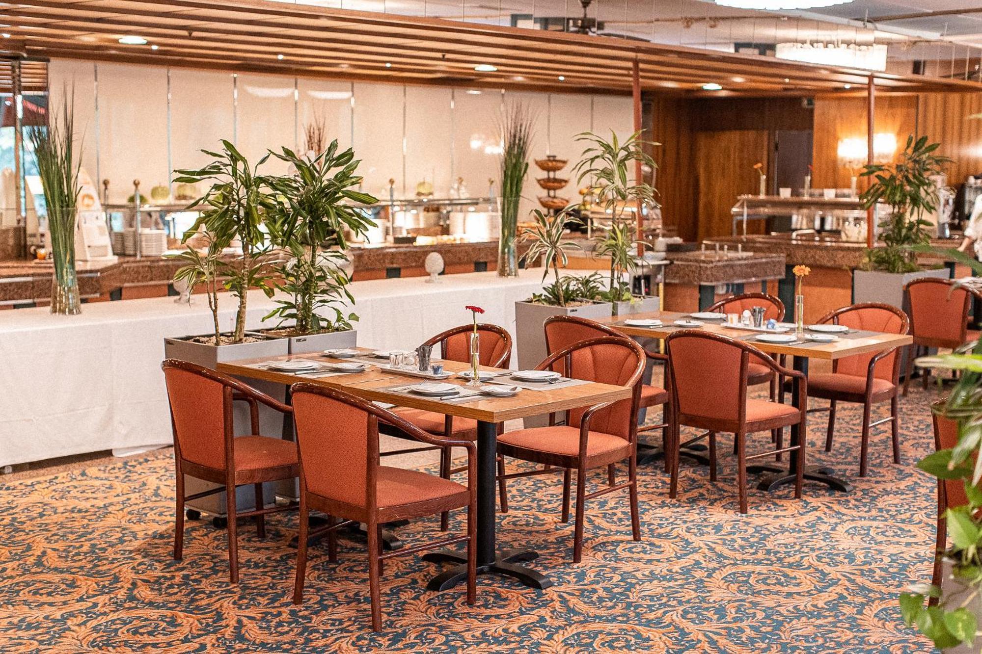 Plaza Hotel Гелзенкирхен Екстериор снимка