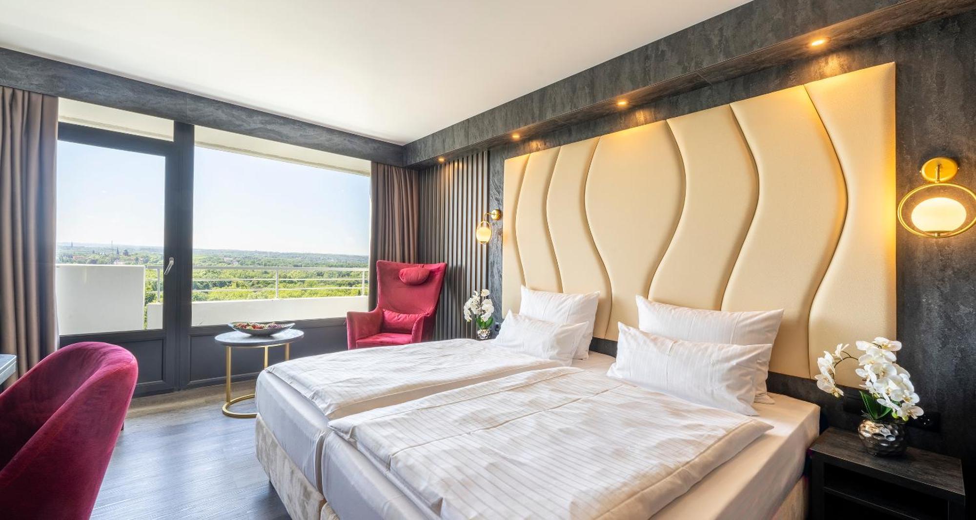Plaza Hotel Гелзенкирхен Екстериор снимка